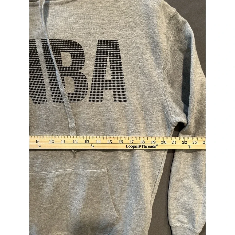 NBA Fleece Hoodie Mens Medium‎ Gray Pullover Hooded Sweatshirt Basketball Logo